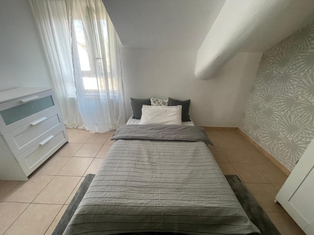 Appartement Mansarda Di Nolo-mm Pasteur-red Line